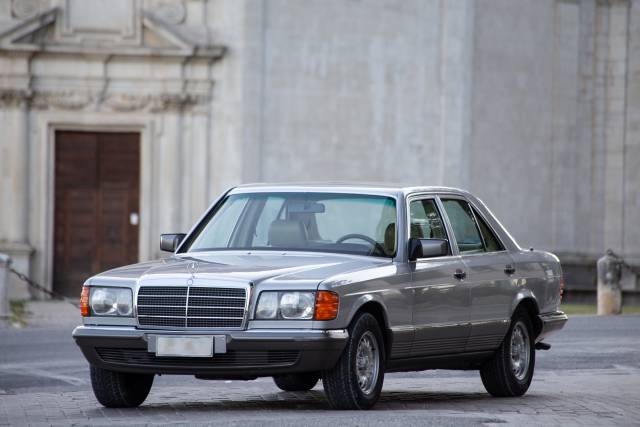 A stately car in a stately context