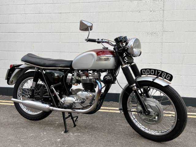 Bild 1/20 von Triumph DUMMY (1969)