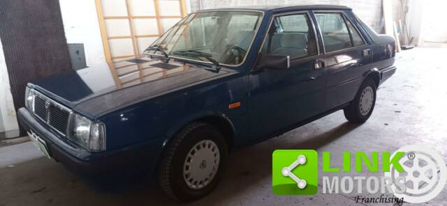 Imagen 1/10 de Lancia Prisma 1.5 LX (1988)