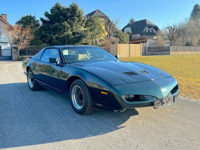 Image 1/7 of Pontiac Firebird TransAm (1990)