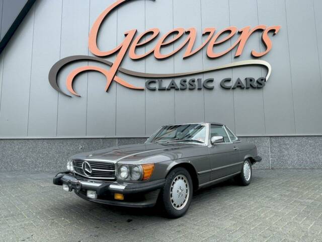 Image 1/36 of Mercedes-Benz 560 SL (1986)