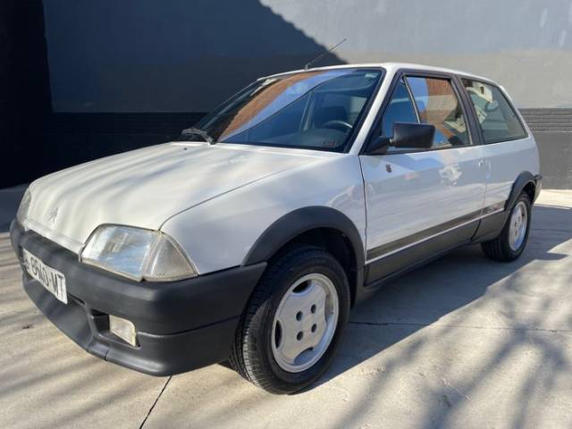 Image 1/7 de Citroën AX GT (1991)