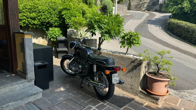 BMW R75/5: un mito che ha segnato la storia delle moto BMW