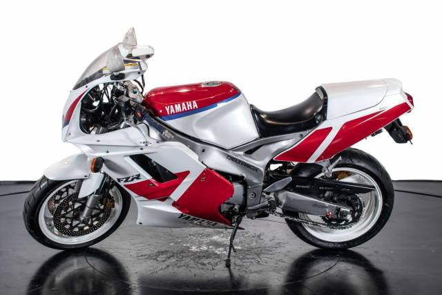 Afbeelding 1/8 van Yamaha DUMMY (1991)