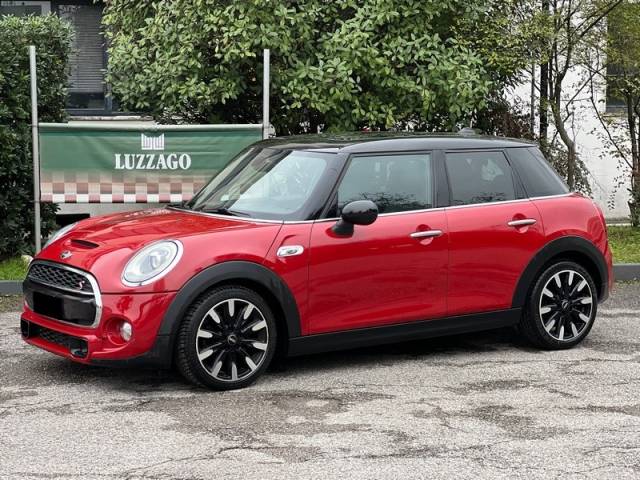 Bild 1/48 von Mini Cooper (2015)