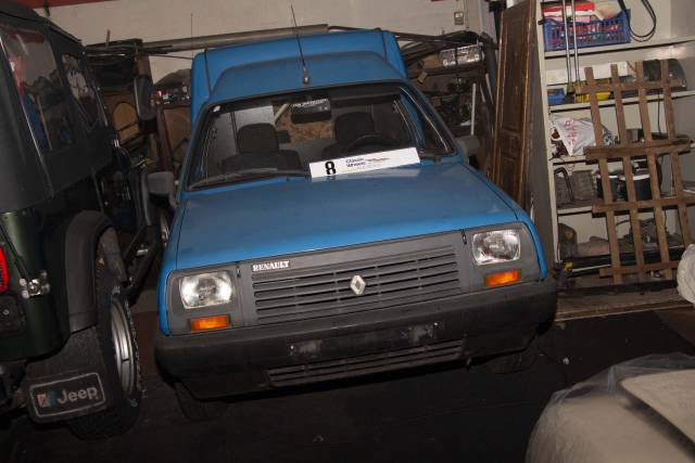Bild 1/4 von Renault Rapid (1990)