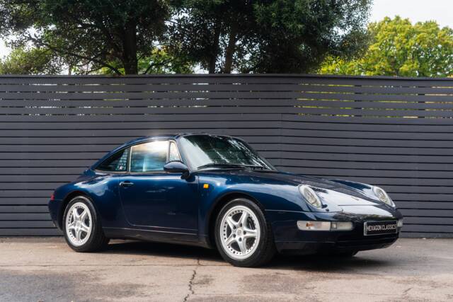 Image 1/68 of Porsche 911 Carrera (1997)