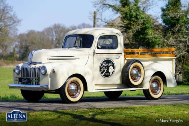 Bild 1/31 von Ford Pickup (1946)