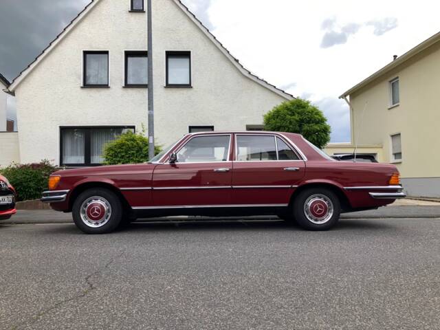 Bild 1/15 von Mercedes-Benz 280 SE (1977)