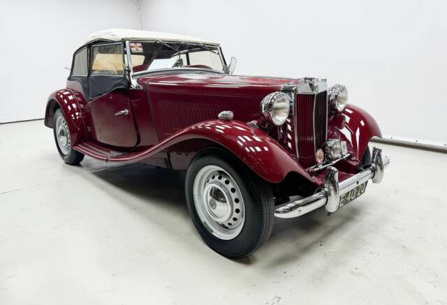 Image 1/8 of MG TD (1953)