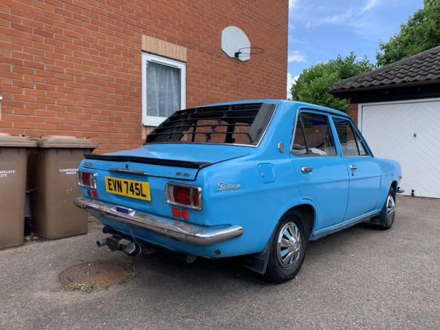 Immagine 1/11 di Datsun 1200 Deluxe (1973)