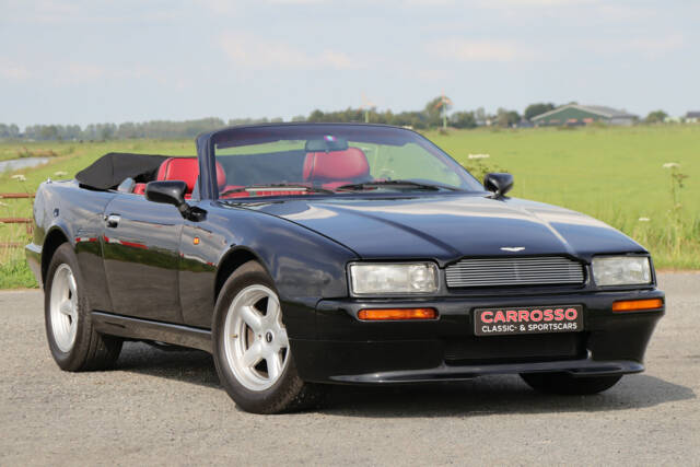 Immagine 1/44 di Aston Martin Virage Volante (1993)
