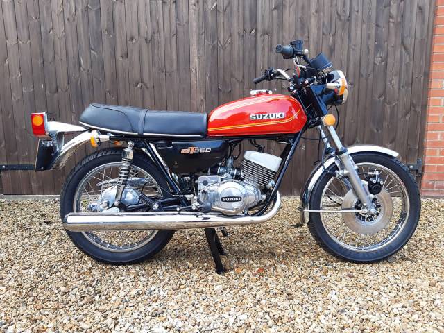 Image 1/18 of Suzuki GT 250 (1978)
