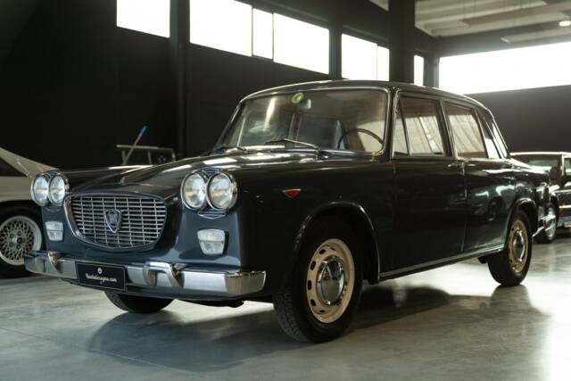 Image 1/42 of Lancia Flavia 1500 (1967)