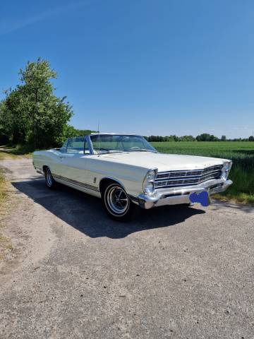 Image 1/21 of Ford Galaxie 500 XL (1967)