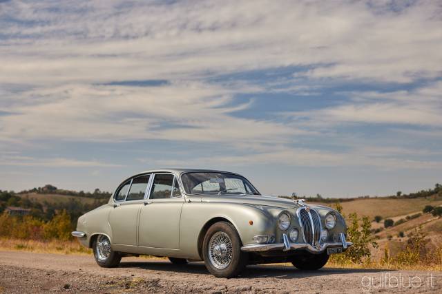 Bild 1/50 von Jaguar S-Type 3.8 (1966)