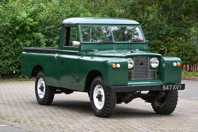 Image 1/8 of Land Rover 109 (1960)