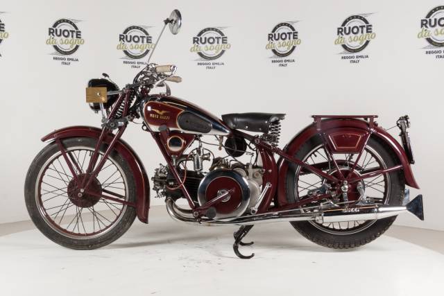 Immagine 1/6 di Moto Guzzi W 500 (1939)