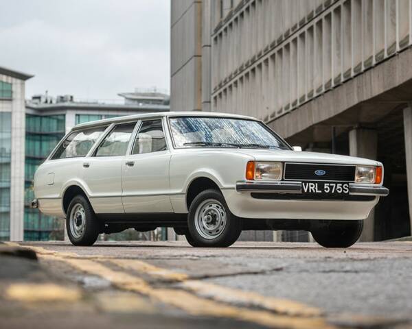 Image 1/7 de Ford Cortina 3.0 (1977)