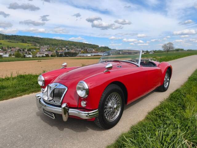 Image 1/24 of MG MGA 1500 (1959)