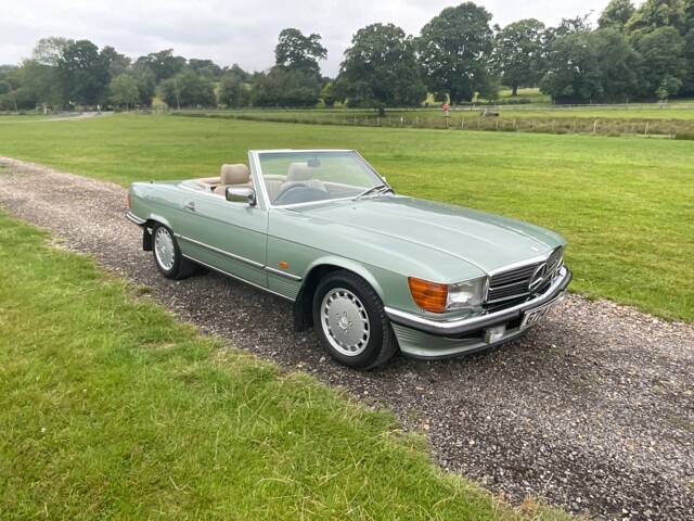 Image 1/38 de Mercedes-Benz 300 SL (1989)