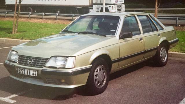 Image 1/5 of Opel Senator 3,0 E (1983)