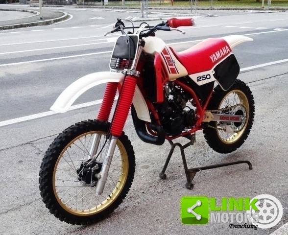 Bild 1/29 von Yamaha DUMMY (1984)