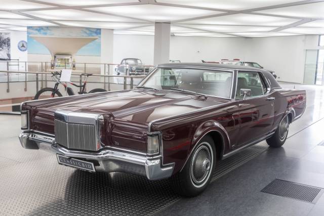 Bild 1/48 von Lincoln Continental Mark III Hardtop Coupé (1969)