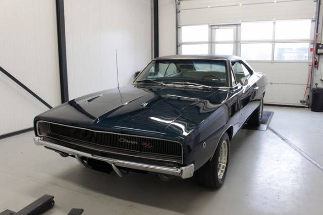 Image 1/9 of Dodge Charger R/T (1968)