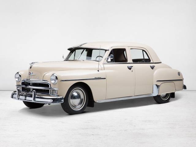 Image 1/15 of Plymouth Special Deluxe (1950)