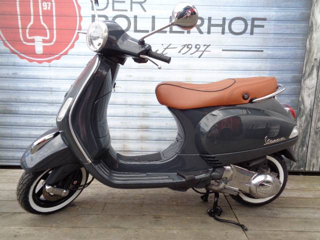 Immagine 1/4 di Piaggio Vespa LX 150 (2009)