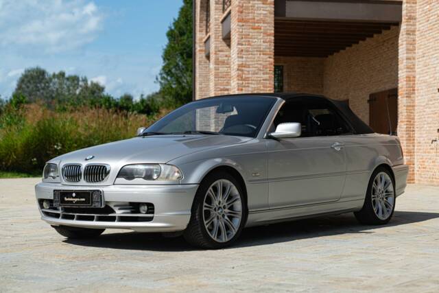 Bild 1/50 von BMW 320Ci (2001)