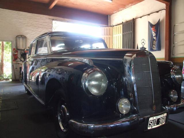 Bild 1/18 von Mercedes-Benz 300 (1952)