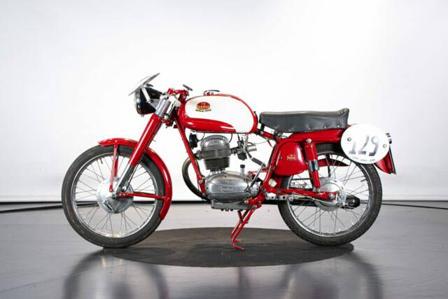 Image 1/50 of Mondial 175 Turismo Veloce (1956)