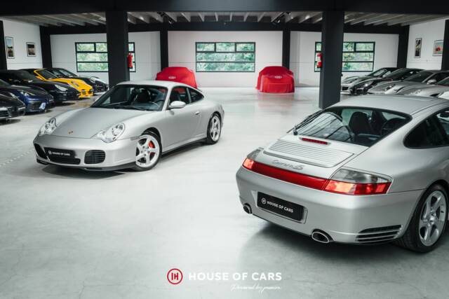 Bild 1/22 von Porsche 911 Carrera 4S (2003)