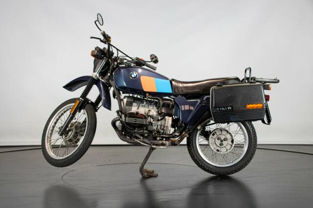 Bild 1/50 von BMW DUMMY (1986)
