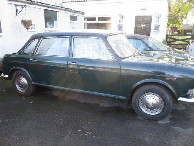 Image 1/5 of Wolseley 18&#x2F;85 (1971)