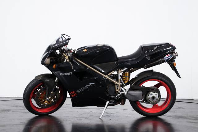 Immagine 1/21 di Ducati DUMMY (1998)