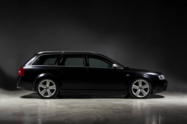 Immagine 1/39 di Audi RS6 Avant (2002)