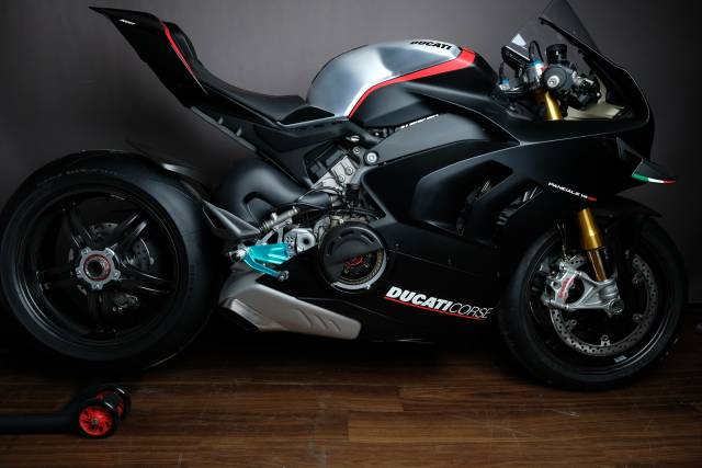 Bild 1/13 von Ducati DUMMY (2018)