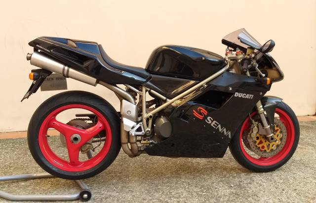 Image 1/12 of Ducati DUMMY (1998)