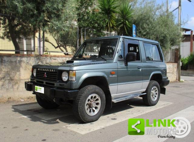 Image 1/44 de Mitsubishi Shogun TD (1989)