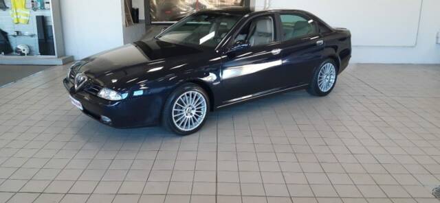 Image 1/44 of Alfa Romeo 166 2.0 V6 TB (1999)