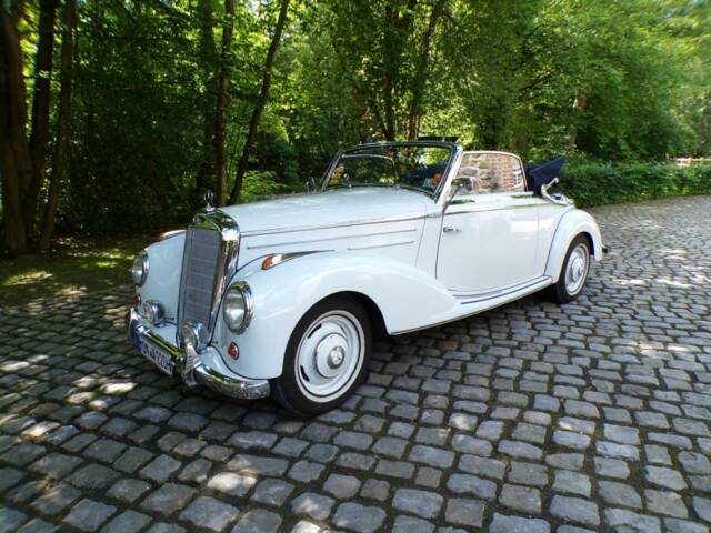 Bild 1/23 von Mercedes-Benz 220 Cabriolet A (1954)