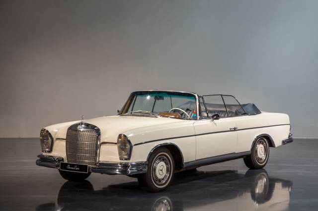 Bild 1/11 von Mercedes-Benz 300 SE (1965)