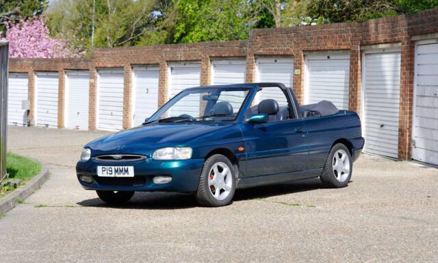 Image 1/50 of Ford Escort 1.8 XR3i (1997)
