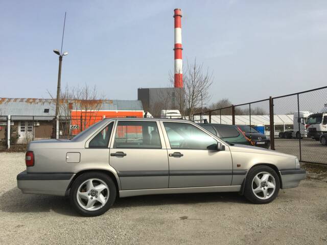 Image 1/11 de Volvo 850 T-5 (1996)