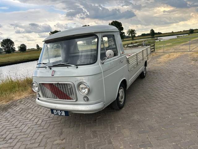 Bild 1/50 von FIAT 238 - 1500 (1973)