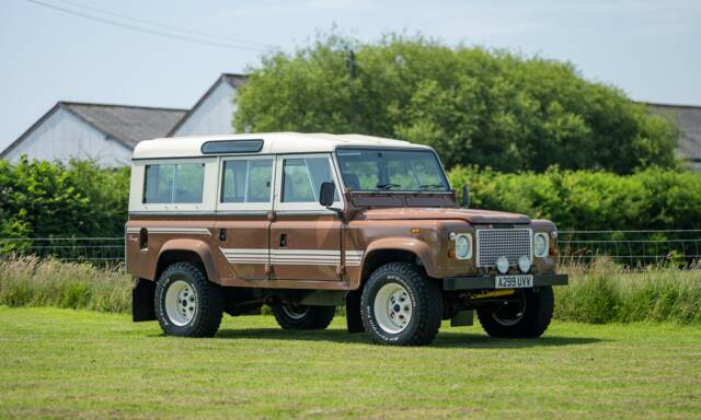 Bild 1/33 von Land Rover Defender 110 (1983)