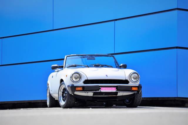Image 1/32 de Pininfarina Azzurra Spider (1985)